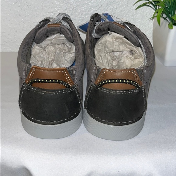 Clark’s collection Men's Gray Casual Shoes - Picture 5 of 9